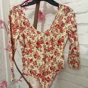 Forever 21 Cream Floral Scoop Neck Long Sleeve Bodysuit